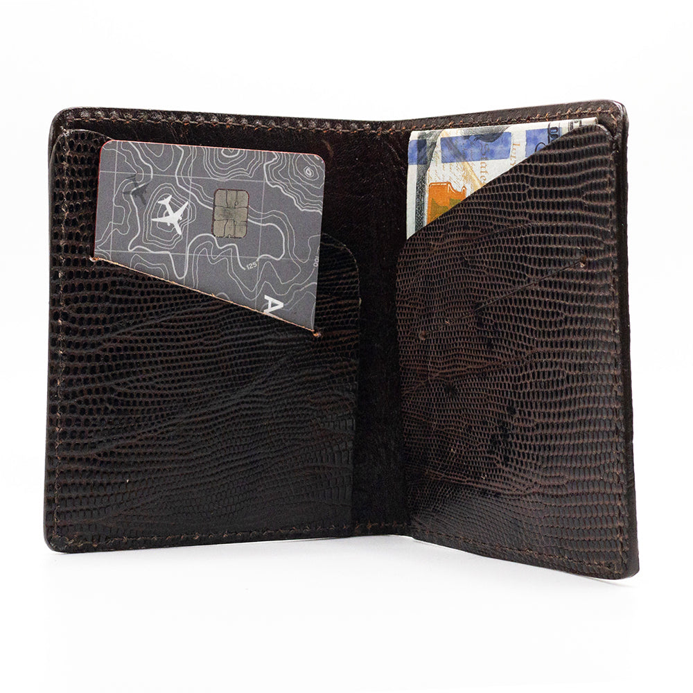 Interior view of the black lizard minimalist wallet.