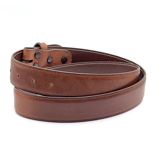 Cuyo medium brown Ranch leather belt strap.