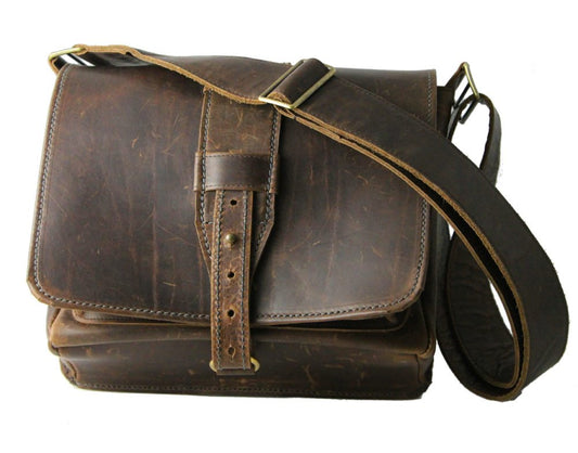 Yellowstone Mini Messenger Bag – Tom Taylor Belts, Buckles